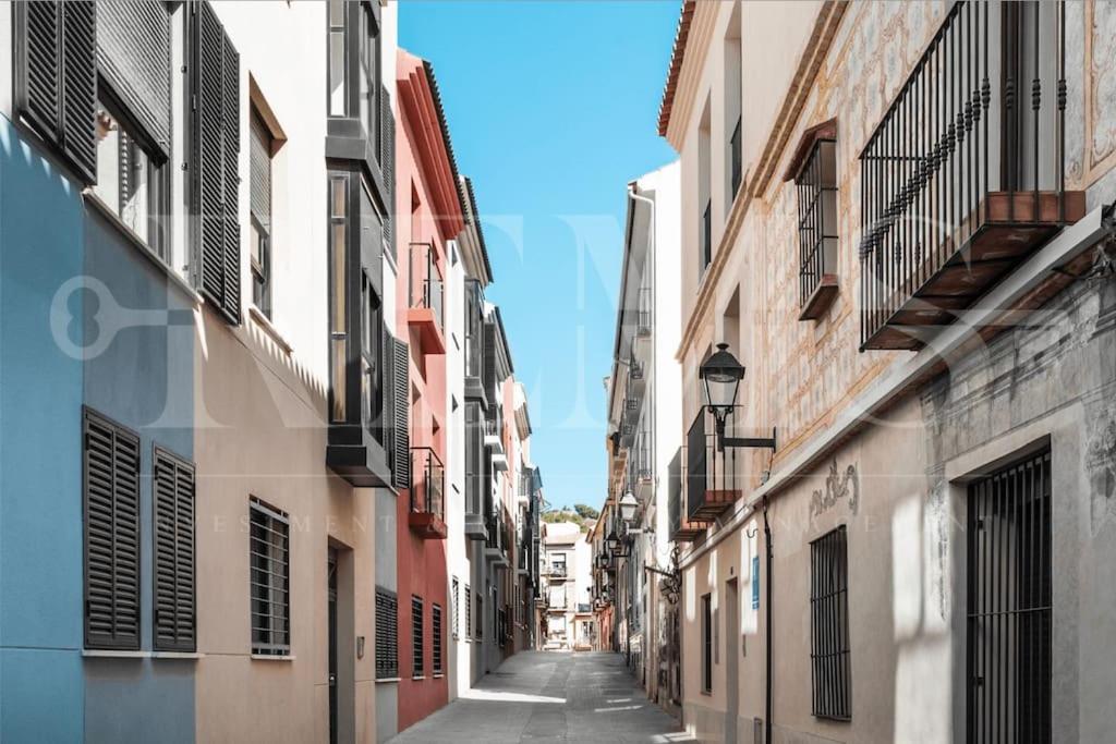 Inviting Apartment In The Center By Rems Malaga Exterior photo