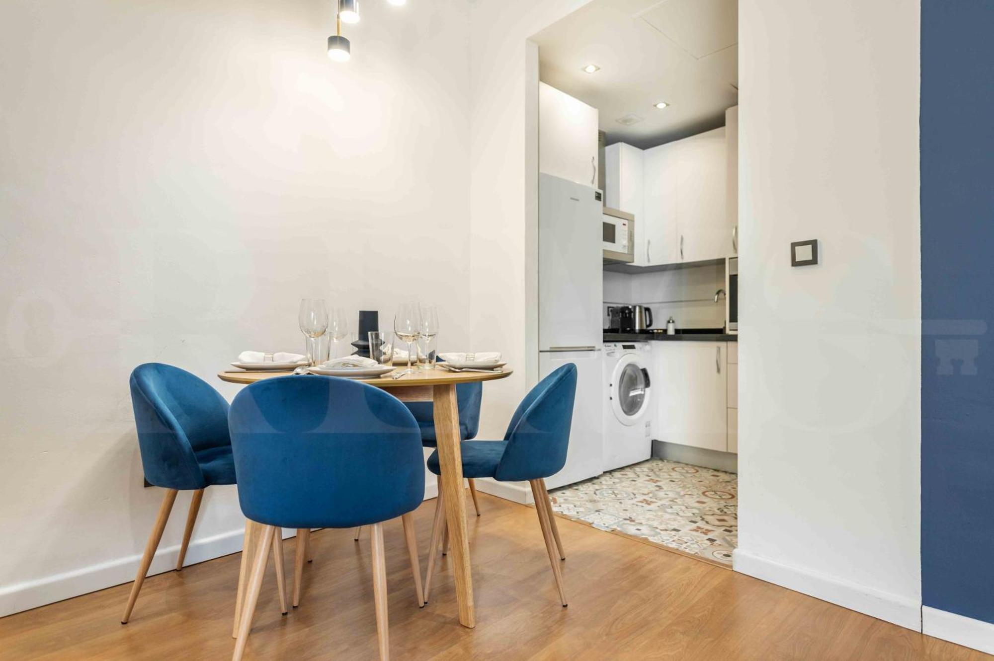 Inviting Apartment In The Center By Rems Malaga Exterior photo