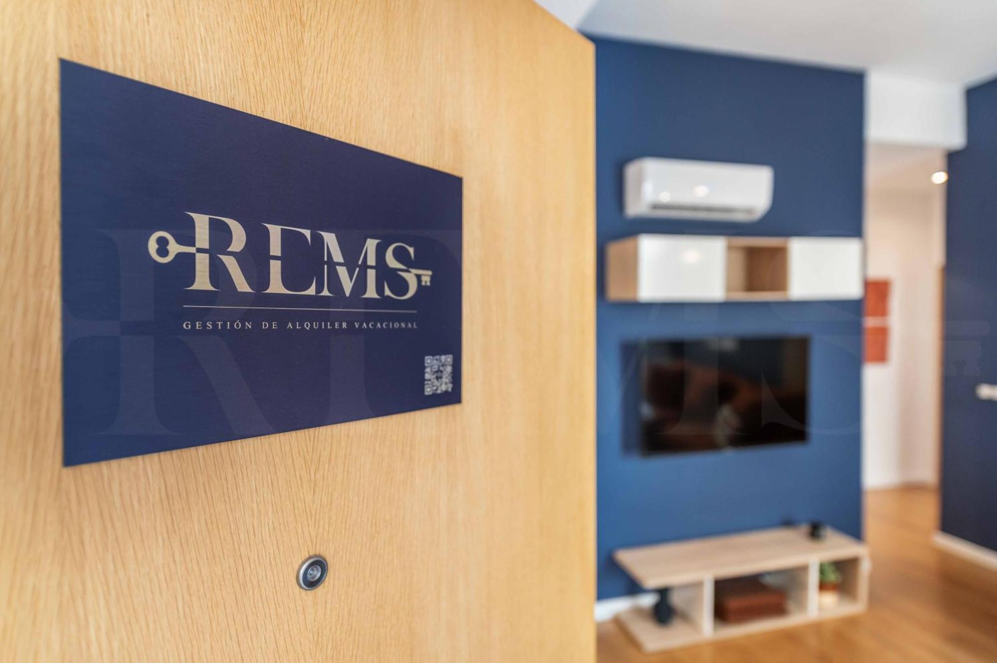 Inviting Apartment In The Center By Rems Malaga Exterior photo